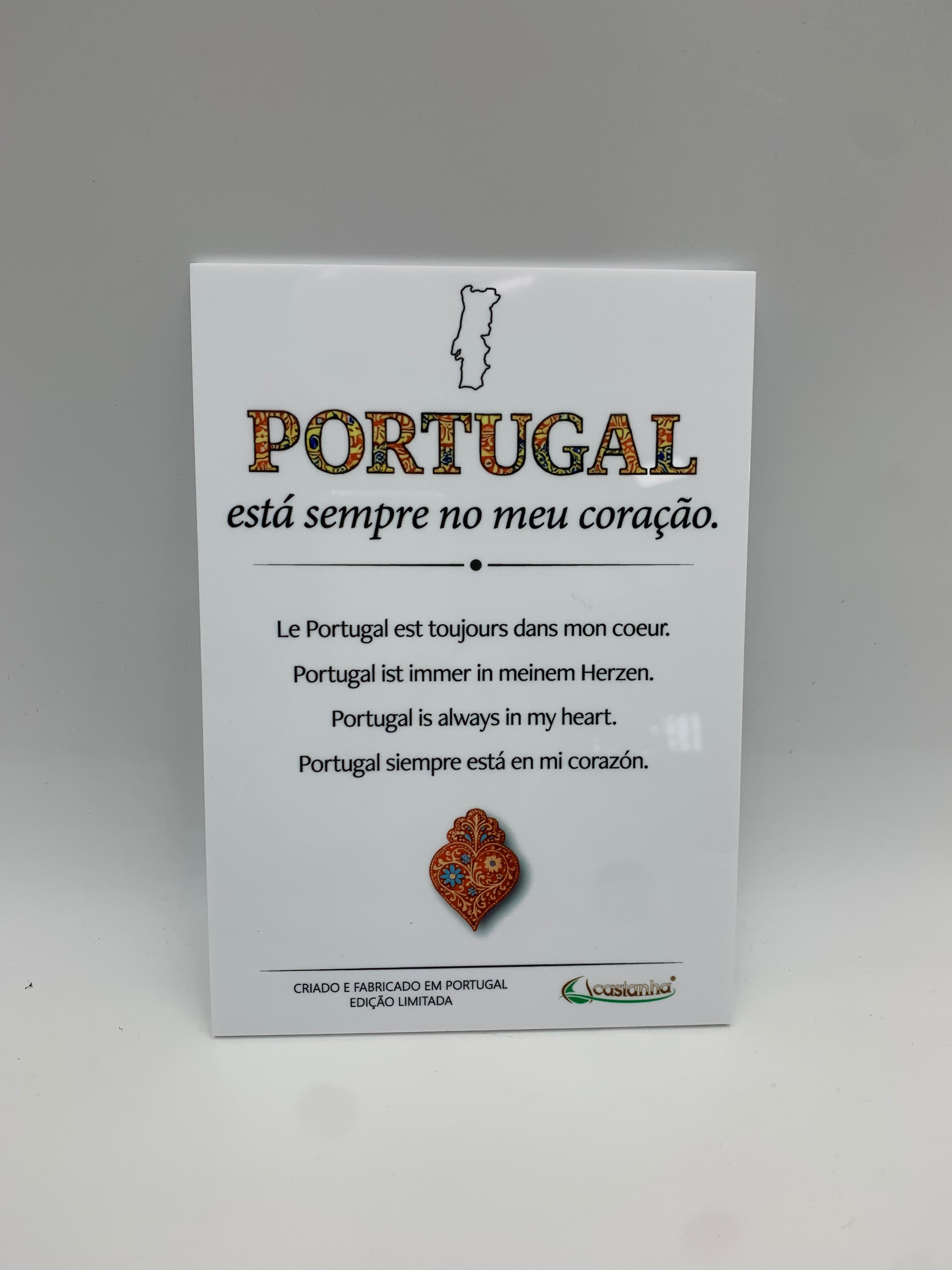 Placa A5 Premium - Portugal no coração - em Acrílico branco