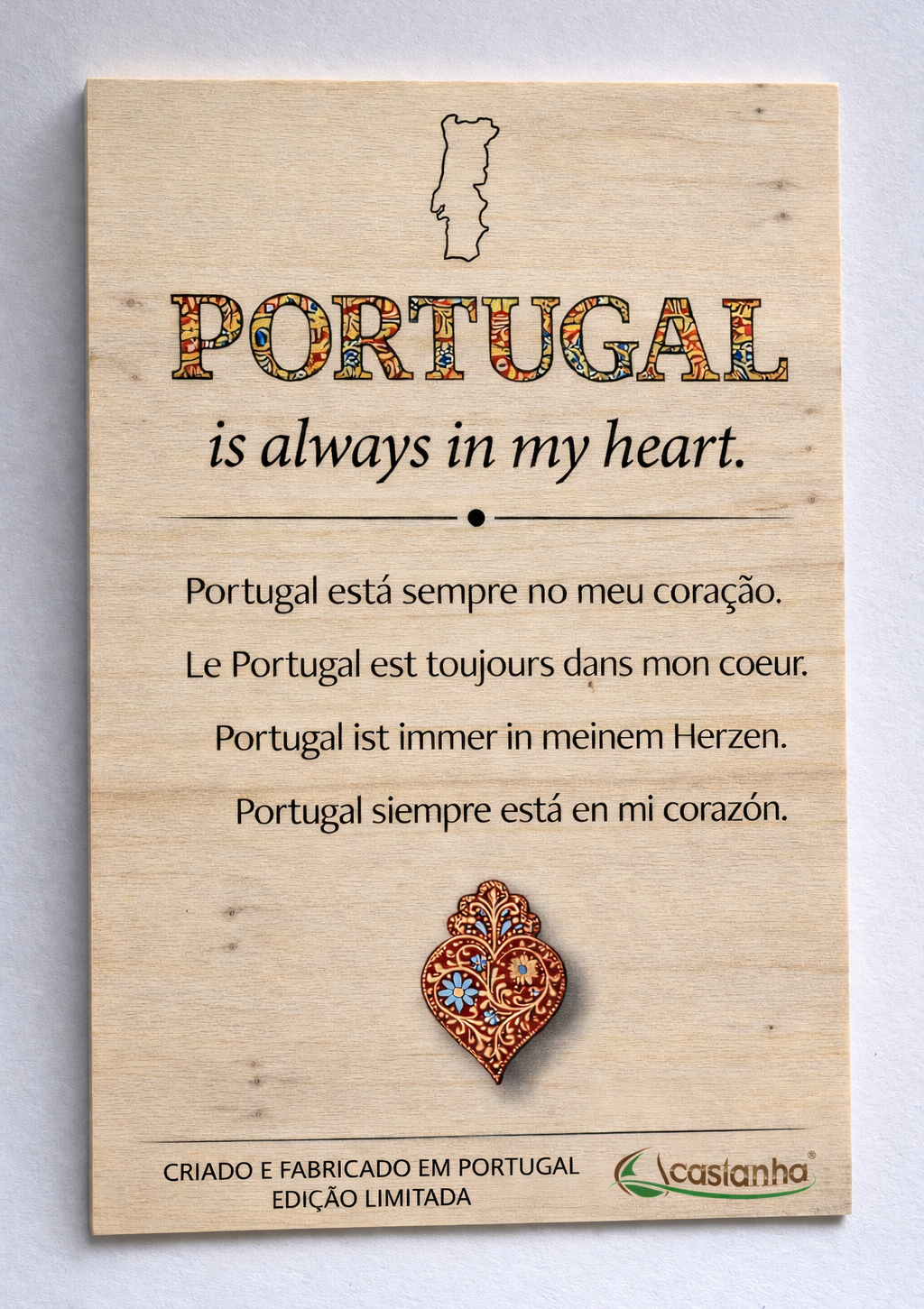 Placa Decorativa em Madeira - Portugal is always in my heart | Presente Premium