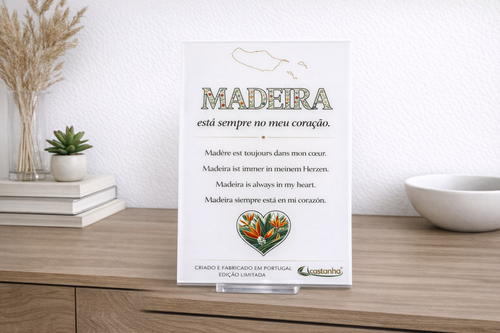 Placa Decorativa em Acrílico - MADEIRA no coração | Presente Premium