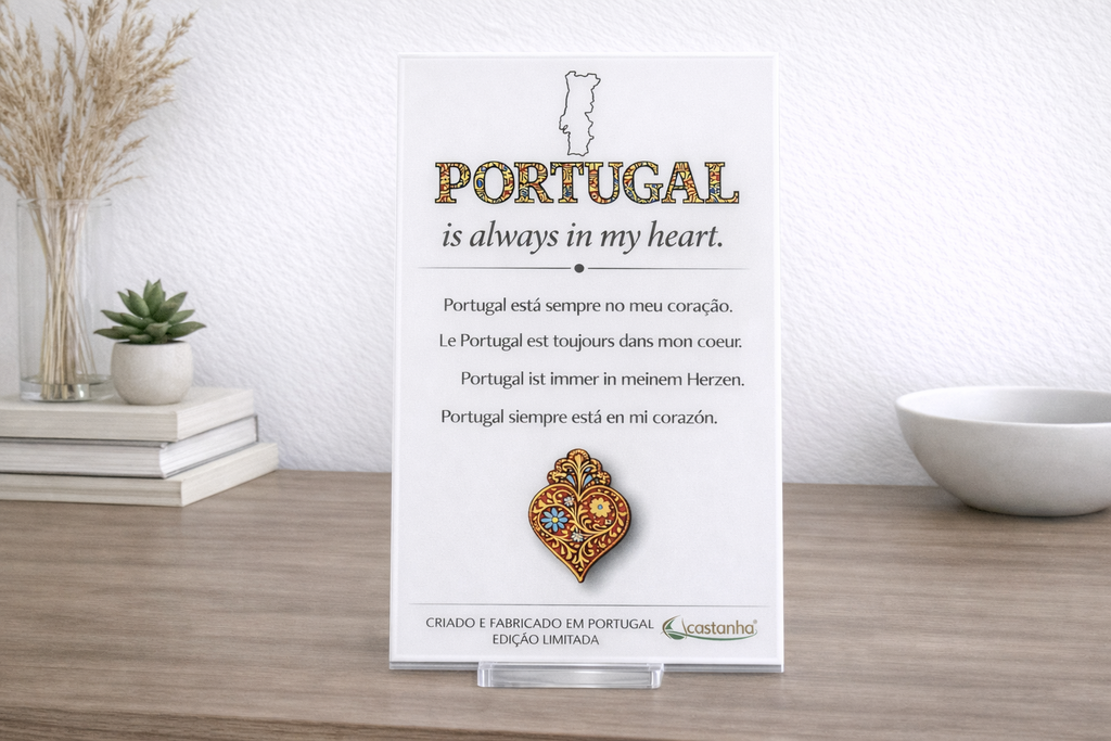 Placa Decorativa em Acrílico - Portugal is always in my heart | Presente Premium